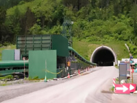 温海トンネル坑外ベルトコンベヤ設備（L=1300m）